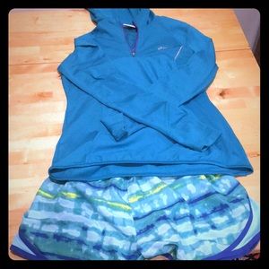 ASICS teal hooded running tee